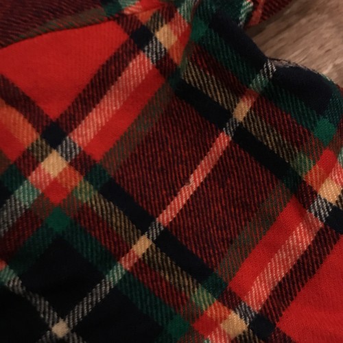 Vintage Pendleton 100% Virgin Wool Red Plaid Snap Button Shirt Size M Moth Holes - Picture 3 of 6