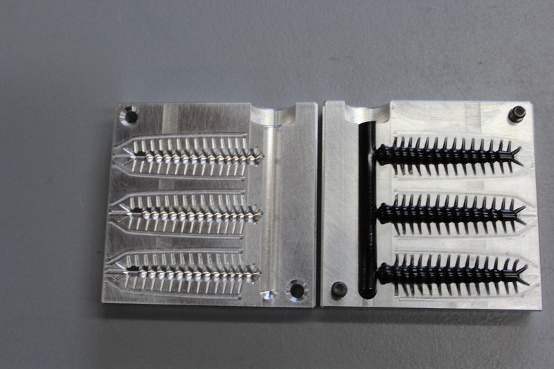 Aluminum soft bait mold -2" Centipede- 3 cavity