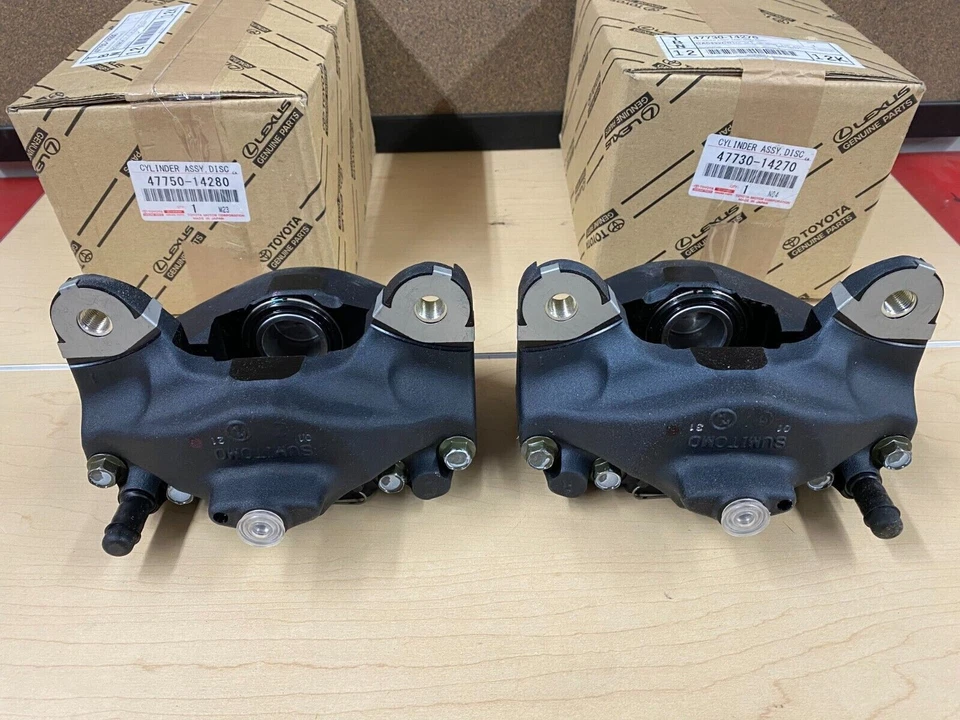 OEM 1993-1998 TOYOTA MK4 SUPRA 3.0L TURBO REAR BRAKE CALIPERS QTY 2 - Image 2 of 4