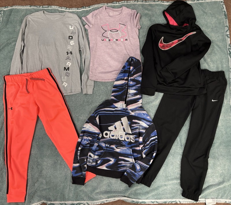 Mixed Lot Girls Nike Adidas Under Armour Pants, Shirts, Sweatshirt Size M Medium
