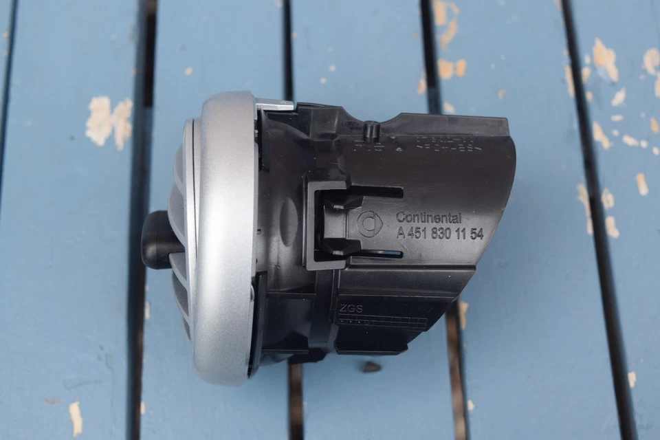 OEM 2011 2012 2013 2014 2015 2016 SMART FORTWO RIGHT DASHBOARD AIR VENT GRILLE - Imagem 3 de 4