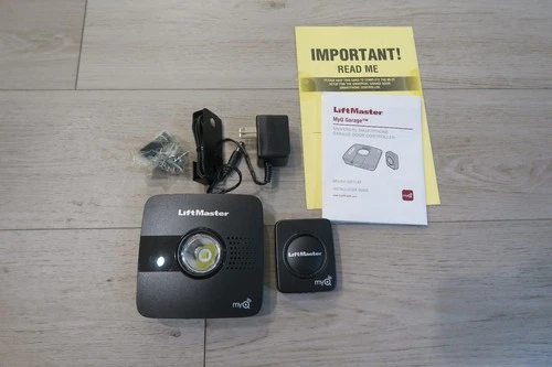 LiftMaster 821LM MyQ Garage Universal Smartphone Garage Door Controller