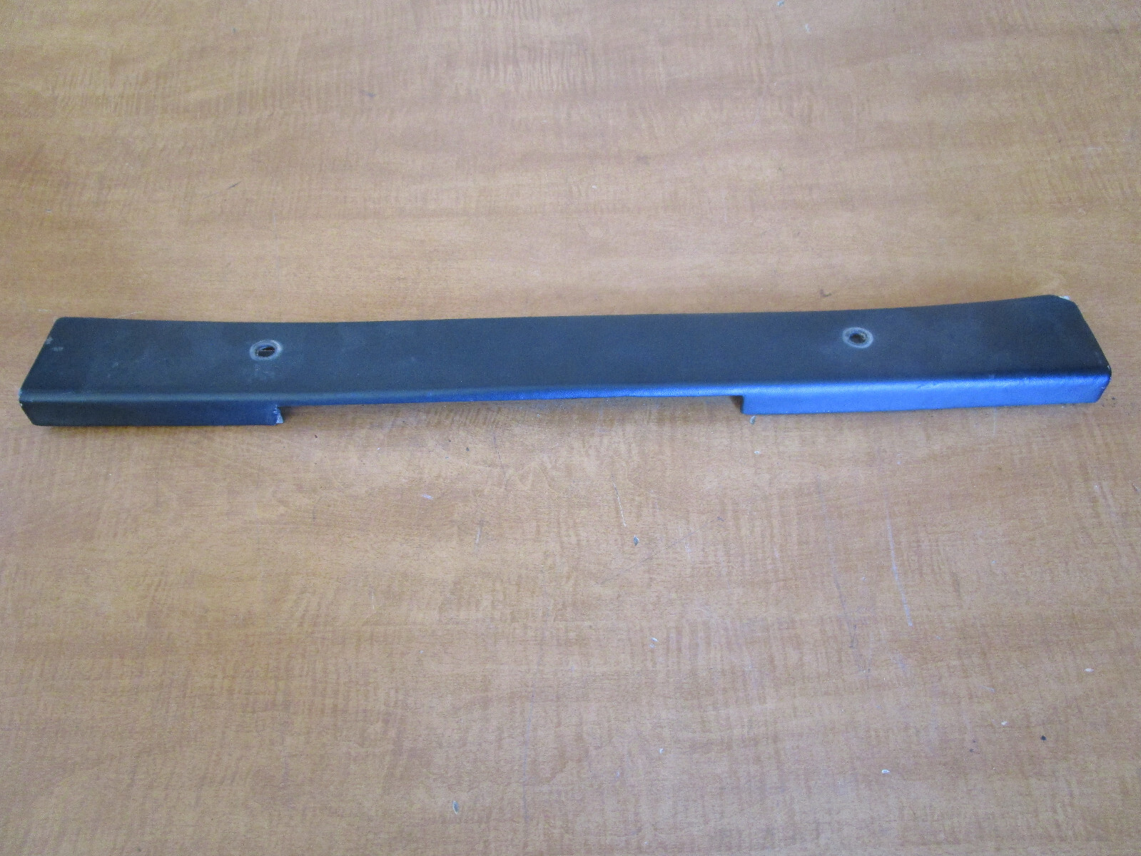 Ferrari 348 - Rear Central Panel Valid For Spider-USA -Black - P/N 63659800