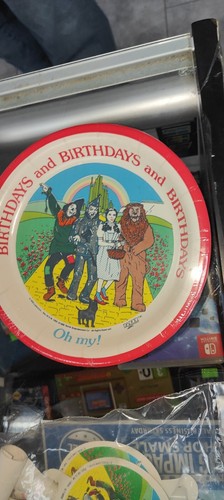 Vintage Wizard Of Oz Party Decorations Cup, Plates, Napkins, Party Hat, Blow Toy - Picture 7 of 17