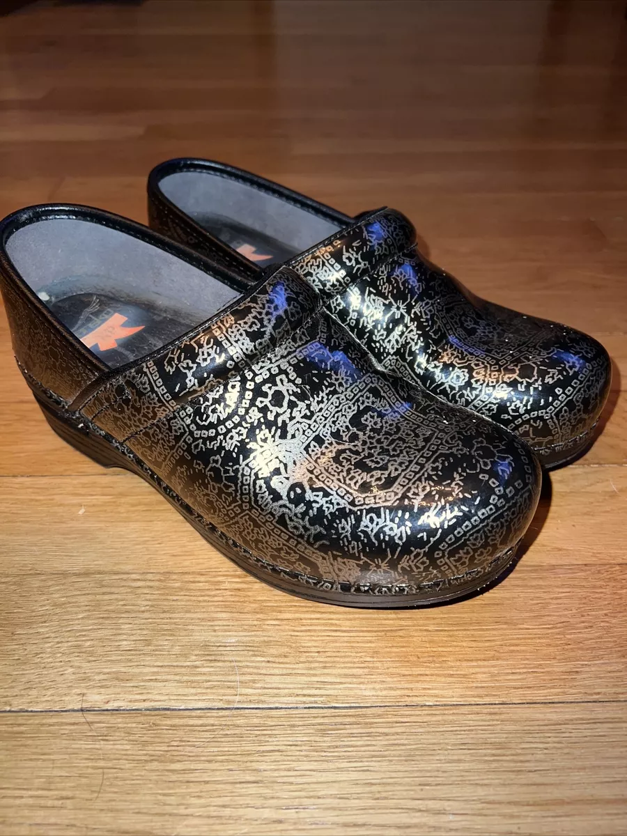 Dansko hotsell work clogs