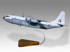 Short SC-5 Belfast C1 RAF Support Command Desk Wood Airplane Small Scale 1/130