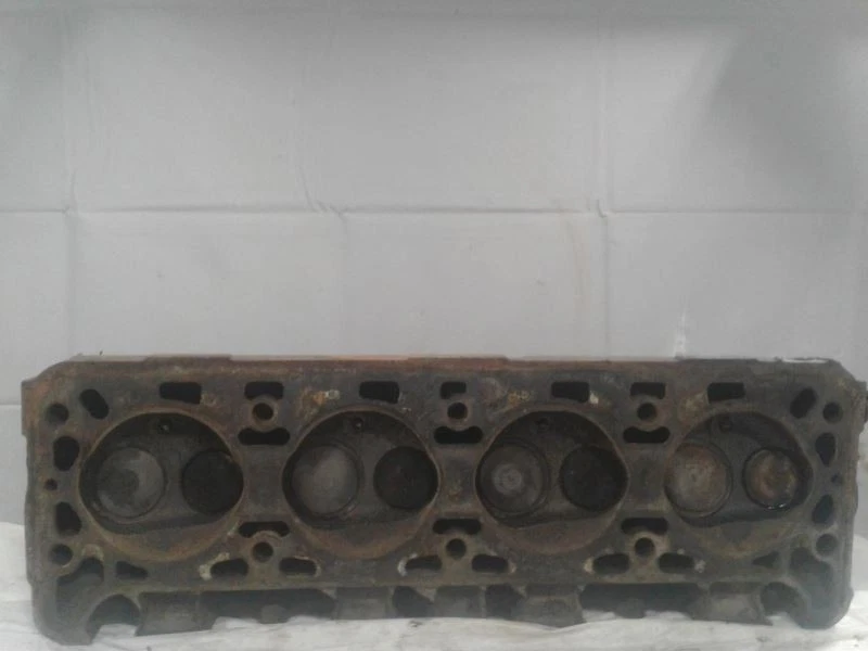 Cylinder Head 1981-1984 CADILLAC DEVILLE 6.0L Motor Engine 1615188 - Image 4 of 4