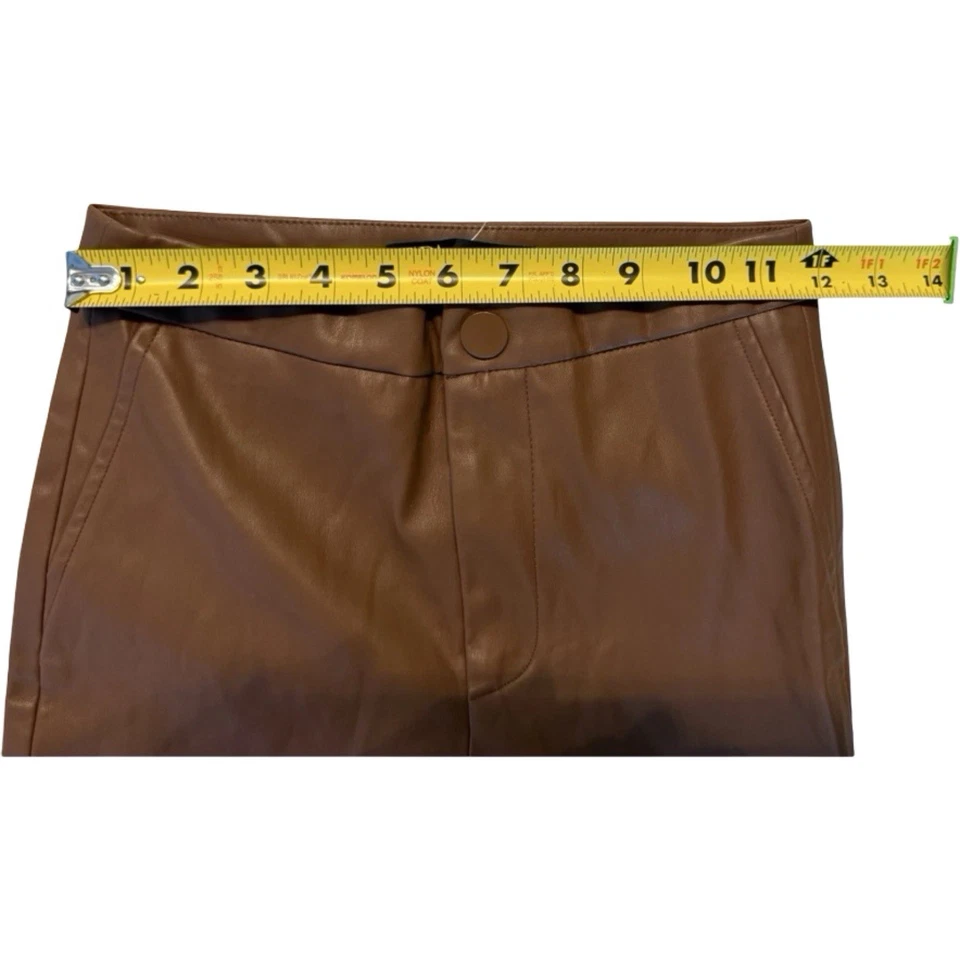 Pantalones ajustados de cuero vegano tostado XS tiro alto cremallera lateral dobladillo abertura al tobillo de Zara nuevos Foto 4 de 4