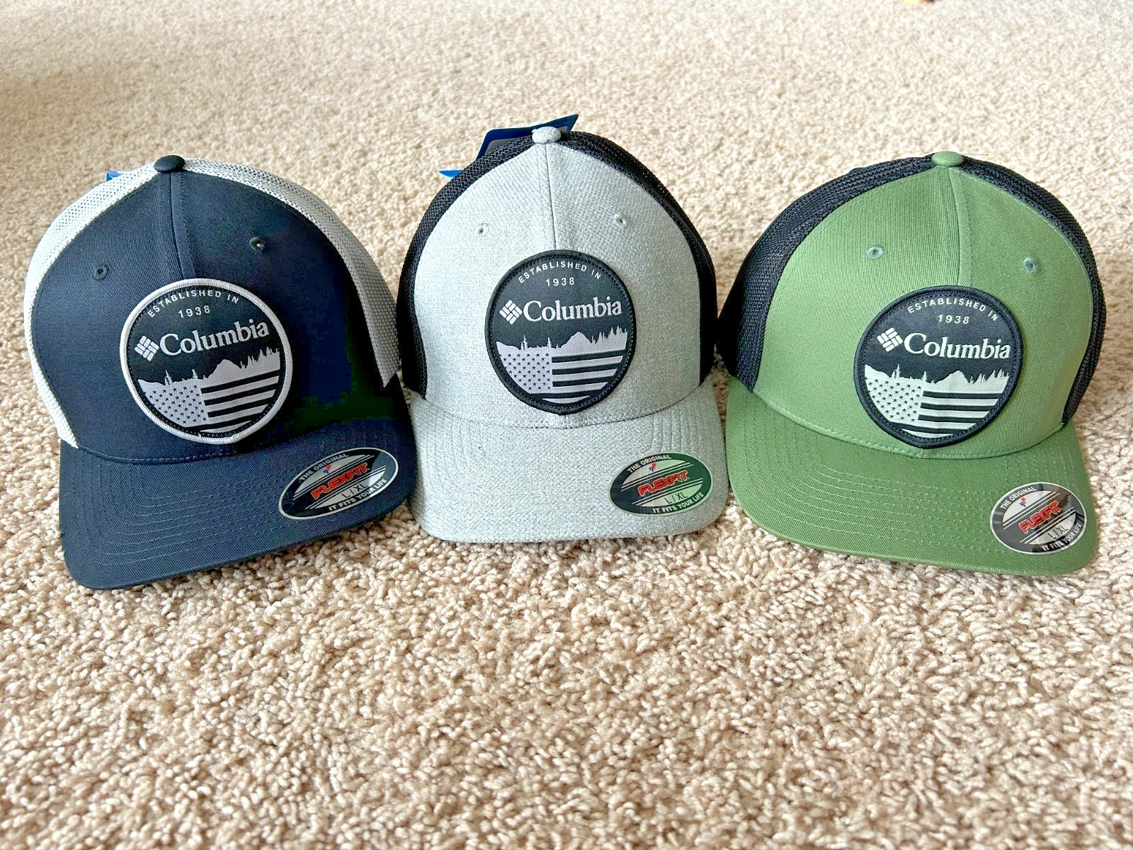 Columbia Outdoor Mesh Flexfit Ball Cap L/XL