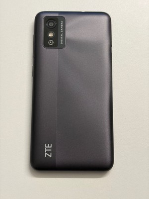 ZTE Blade L9 Smartphone - Neuwertig