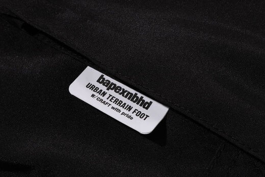 パンツ BAPE X NBHD - MULTI POCKET TRACK PANTS BAPE X NBHD 】MULTI POCKET TRACK PANTS | bape.com