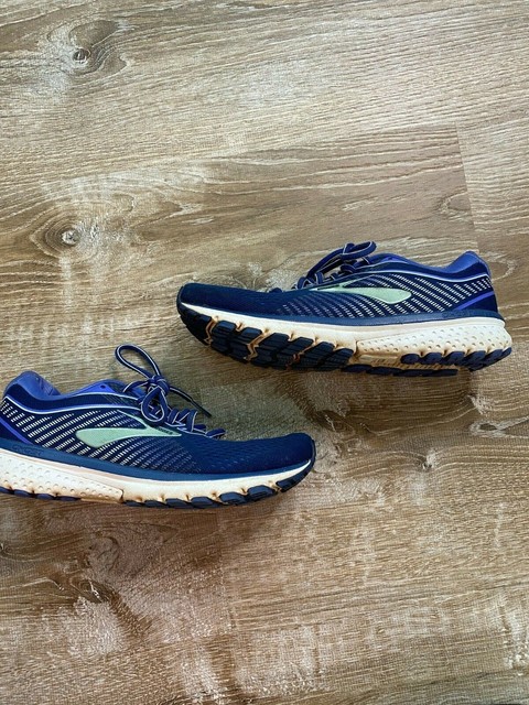brooks ghost 12 8.5 wide