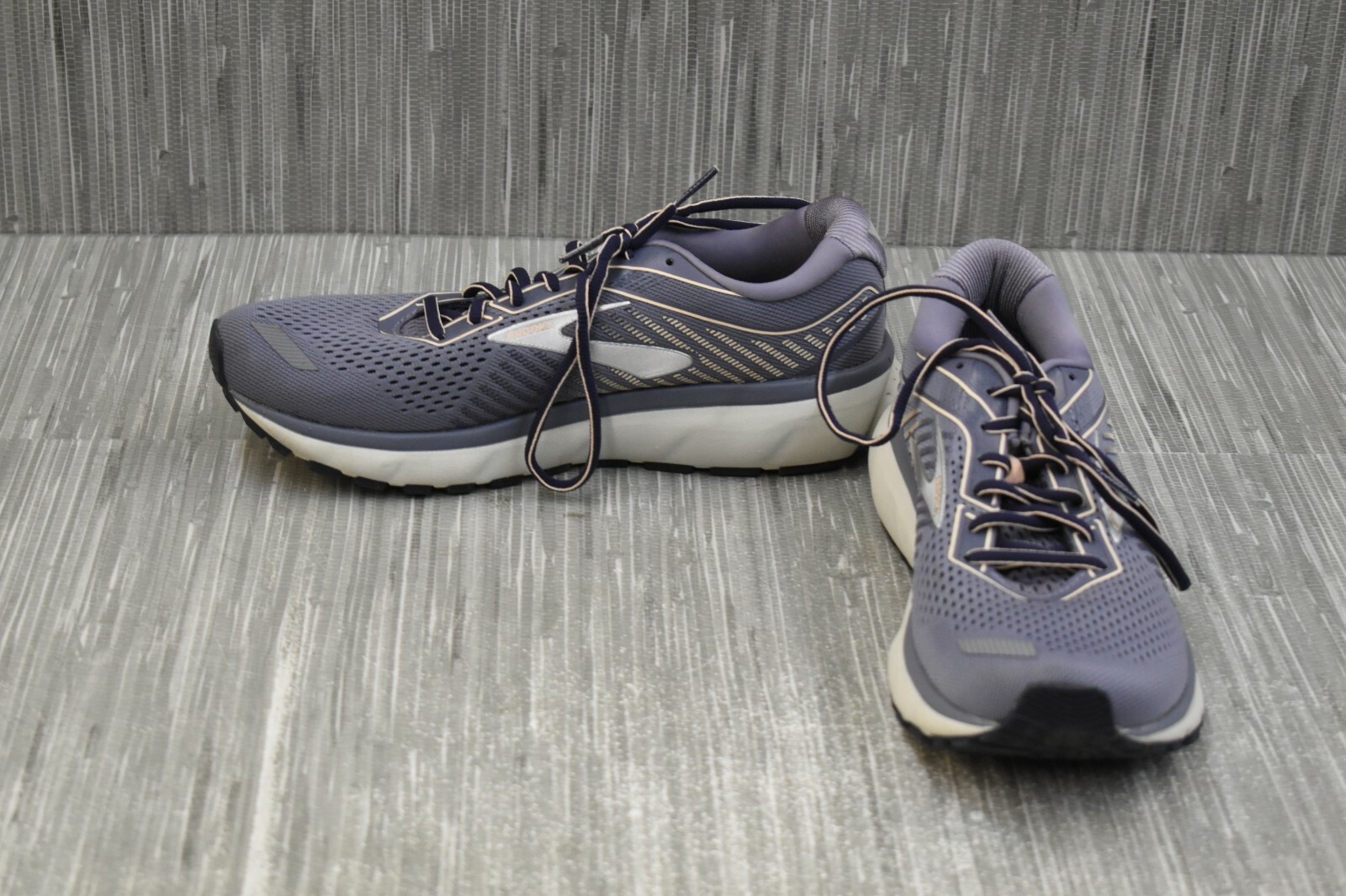 brooks ghost 10.5