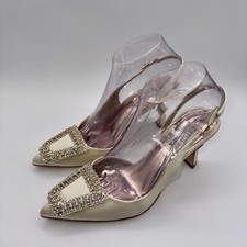 Badgley Mischka Enida Rhinestone Slingback Heels Women  s Size 6 Champagne Satin