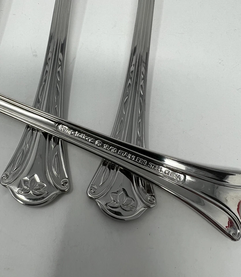 Tenedores de cena de flauta de encaje floral 4 Temptations by Tara cubiertos de acero inoxidable  Foto 3 de 3