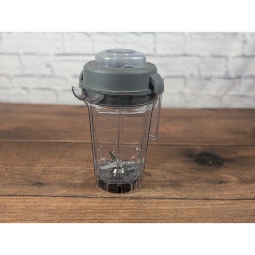 Vitamix Dry Container Blender Attachment with Lid - 32 oz.