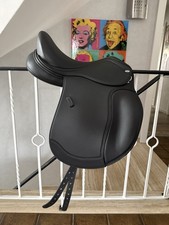 Letek by USG Dressursattel 17,5″ – Schwarz – absolut neu