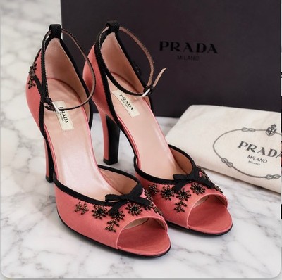 Prada Vintage Y2K Pink Satin Beaded Bow Heeled Sandals IT 38 Box Dust Bag