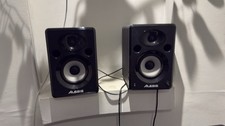 Alesis Elevate 5 Studio Speakers Fully Working