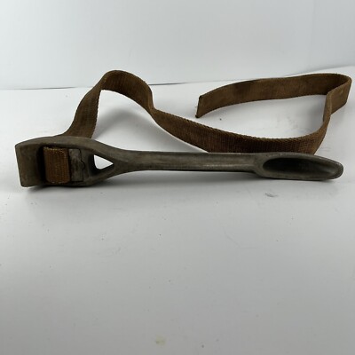 Lowell Wrench S12 12'' Cap 2'' Warnock Strap VTG Co Worcester Massachusetts USA
