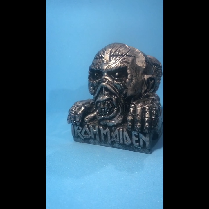EDDIE IRON MAIDEN HEAVY METAL SILVER Resin SUPPORT CELL PHONE