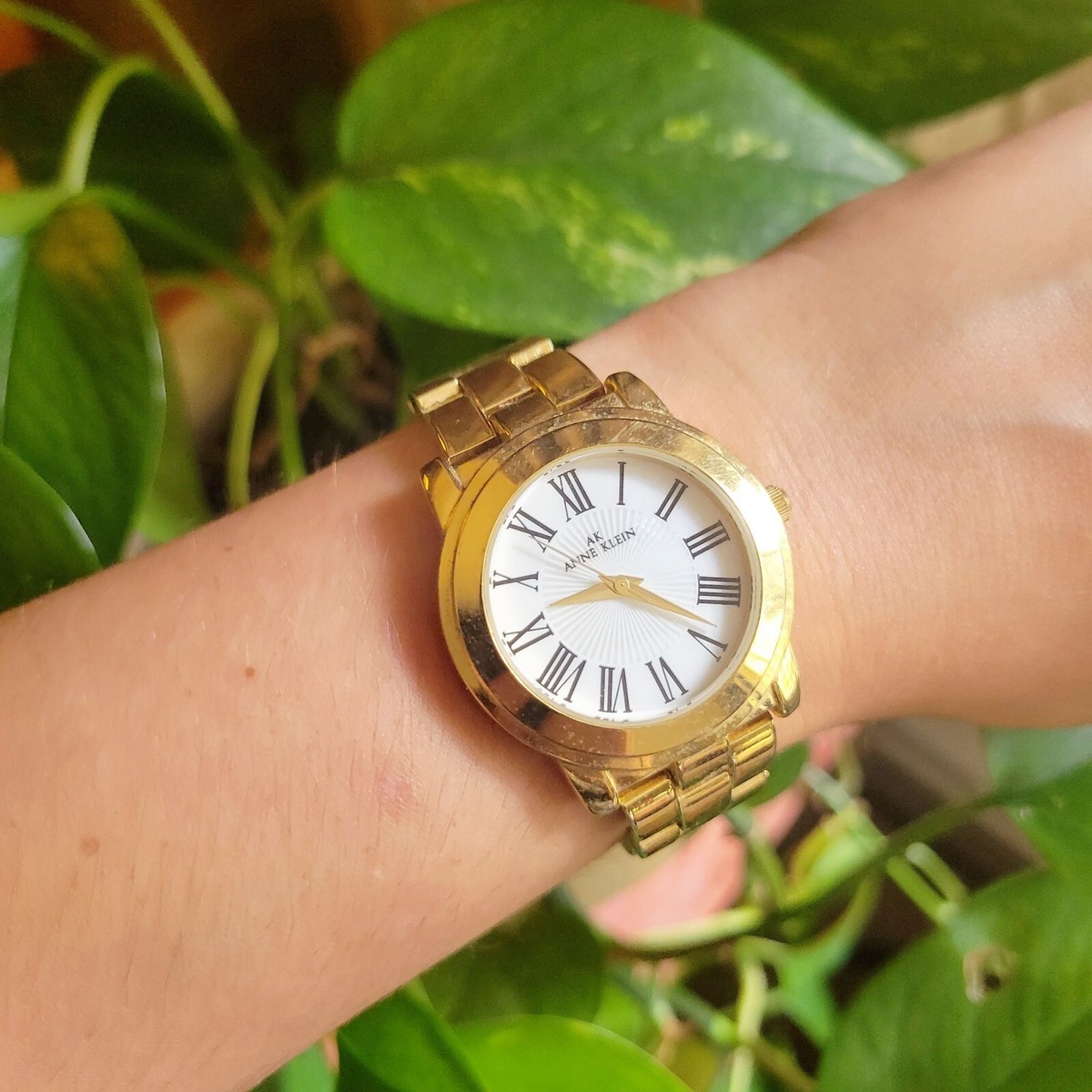 Vintage Anne Klein Gold Roman Numerals Classic Watch | eBay display picture 1