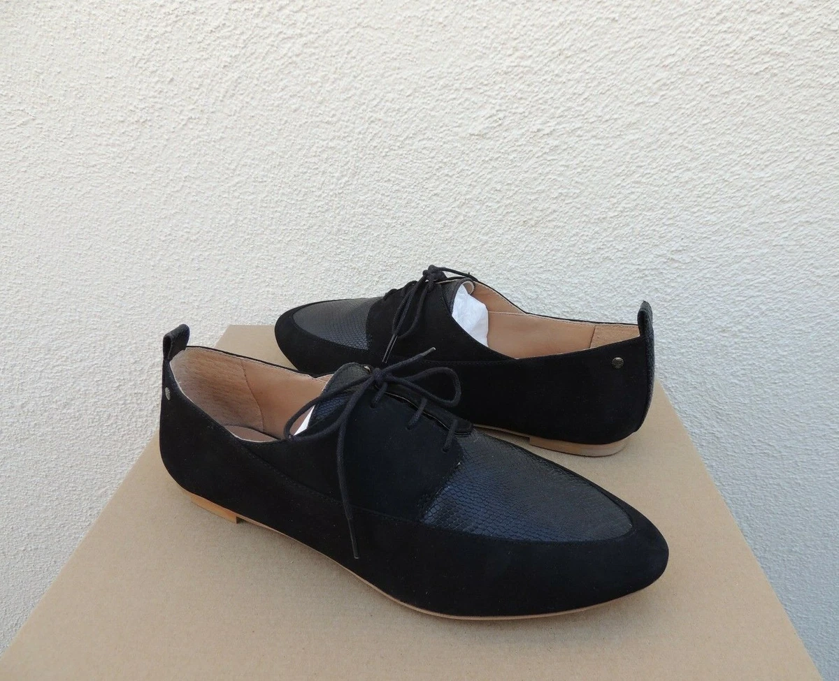 UGG BLACK LEATHER MARJI SNAKE LACE UP CHIC FLATS SHOES US 6.5
