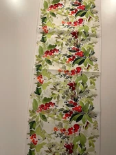 HOLLY  Polyester  Table Runner 13X 72 NEW