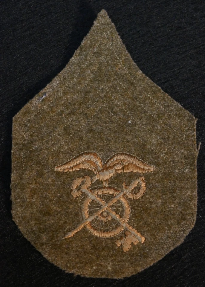 WWI US Army Quartermaster Corps QMC Corporal Rank Patch Wool War-Time Const. - Image 2 of 3