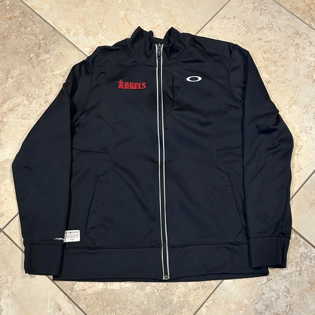 Oakley Activewear Men's Track Jackets for Sale | Shop Men's Oakley Activewear Men's Track Jackets for Sale | Shop Men's