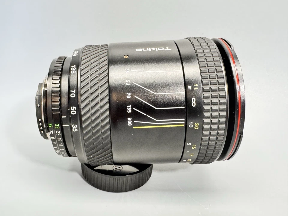 Tokina AF 35-300mm 1:4.5-6.7 Objektiv für Nikon #6101058-84 - Bild 4 von 4