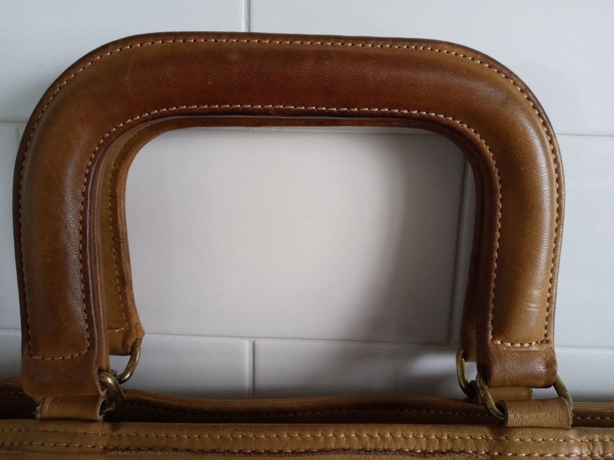 VINTAGE COACH NYC LEATHER PURSE KISSLOCK BAG RARE ***READ