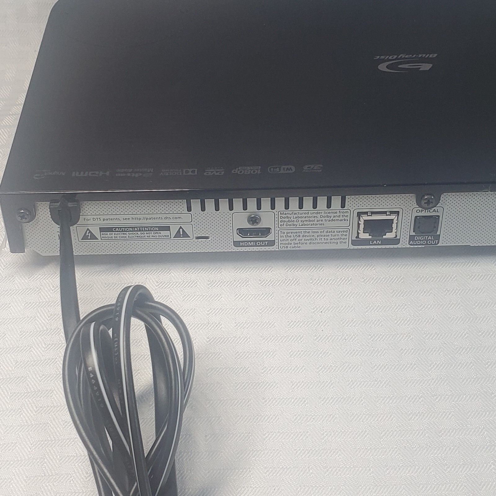 Samsung BLU RAY Player BDJM63/ZA Black WiFi w/Remote, HDMI Cable and 2