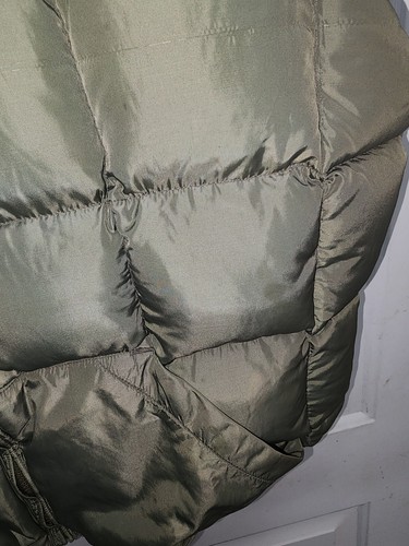 Cabelas Premier Northern Goosedown Puffer Vest Womens M Green Snap Front 🔥 - Picture 5 of 8
