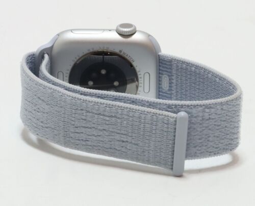 Apple Watch Series 10 Aluminum 42mm (GPS) Silver w/ Light Blue Band - Afbeelding 8 van 15