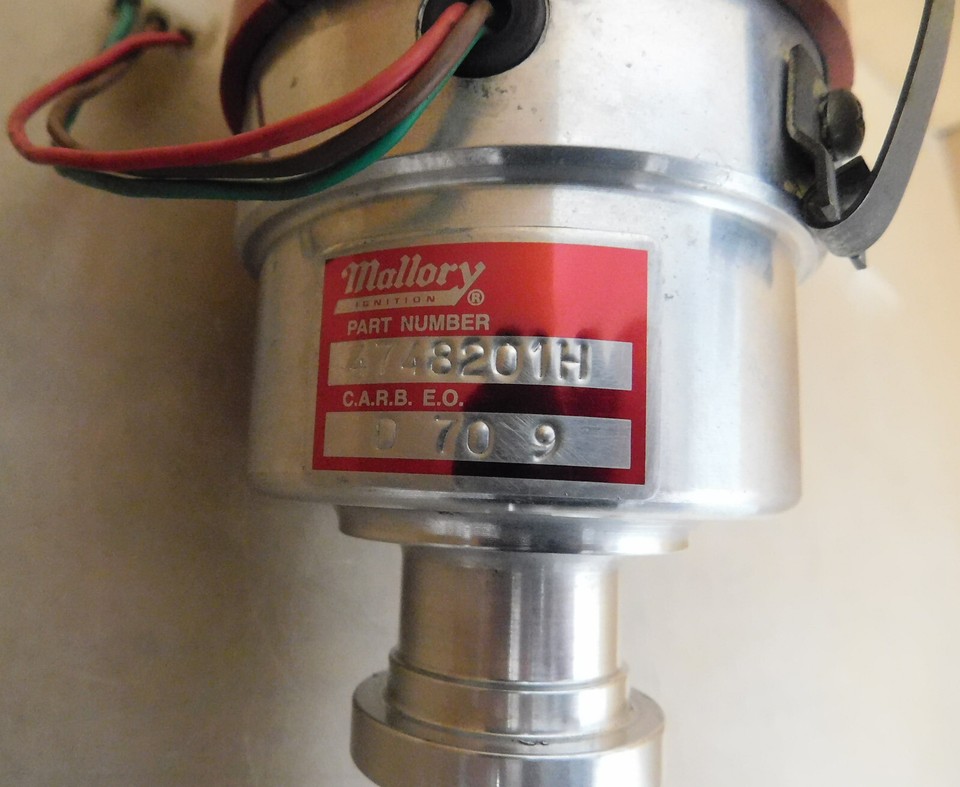 Mallory 4748201 Unilite Chevy Distributor, Steel Gear, Mech/Vac Advance