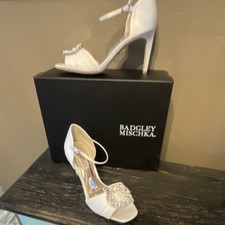 Badgley Mischka Open Toe White Satin High Heel Bridal Shoes MP6521 Size 7.5