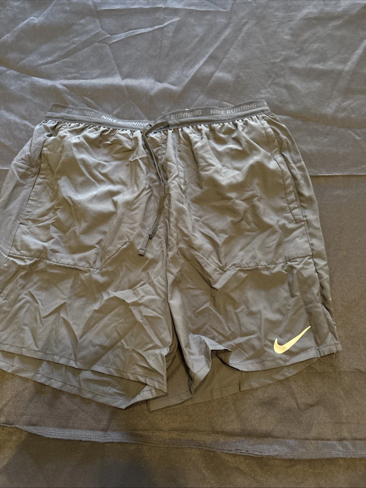 Nike Mens Stride Dri-Fit 5" Running Run Shorts DM4755-010 MT
Opens in a new window or tab