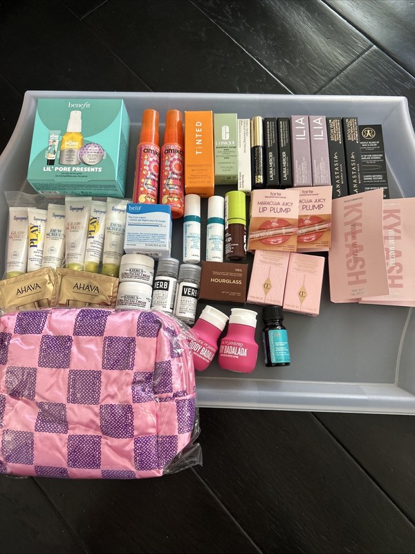 30+Mix Beauty Sample Lot-Belif, Charlotte Tilbury, Kylie-Make Up, Skin Care+