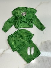 De Colección Mattel Barbie #959 Teatro Fecha Verde Satén Chaqueta y Falda 1963 + Zapatos