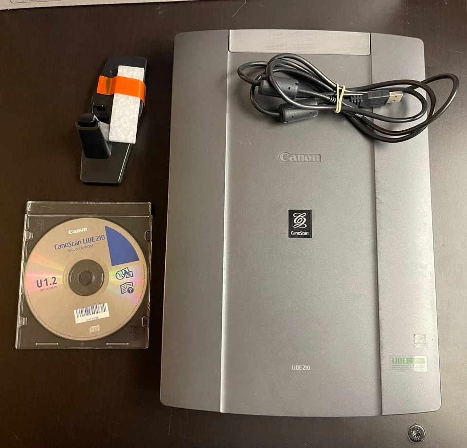 Canon CanoScan LiDE 210 Slim USB Scanner, 48-bit High-Res – Powers On, Untested - Image 2 of 4