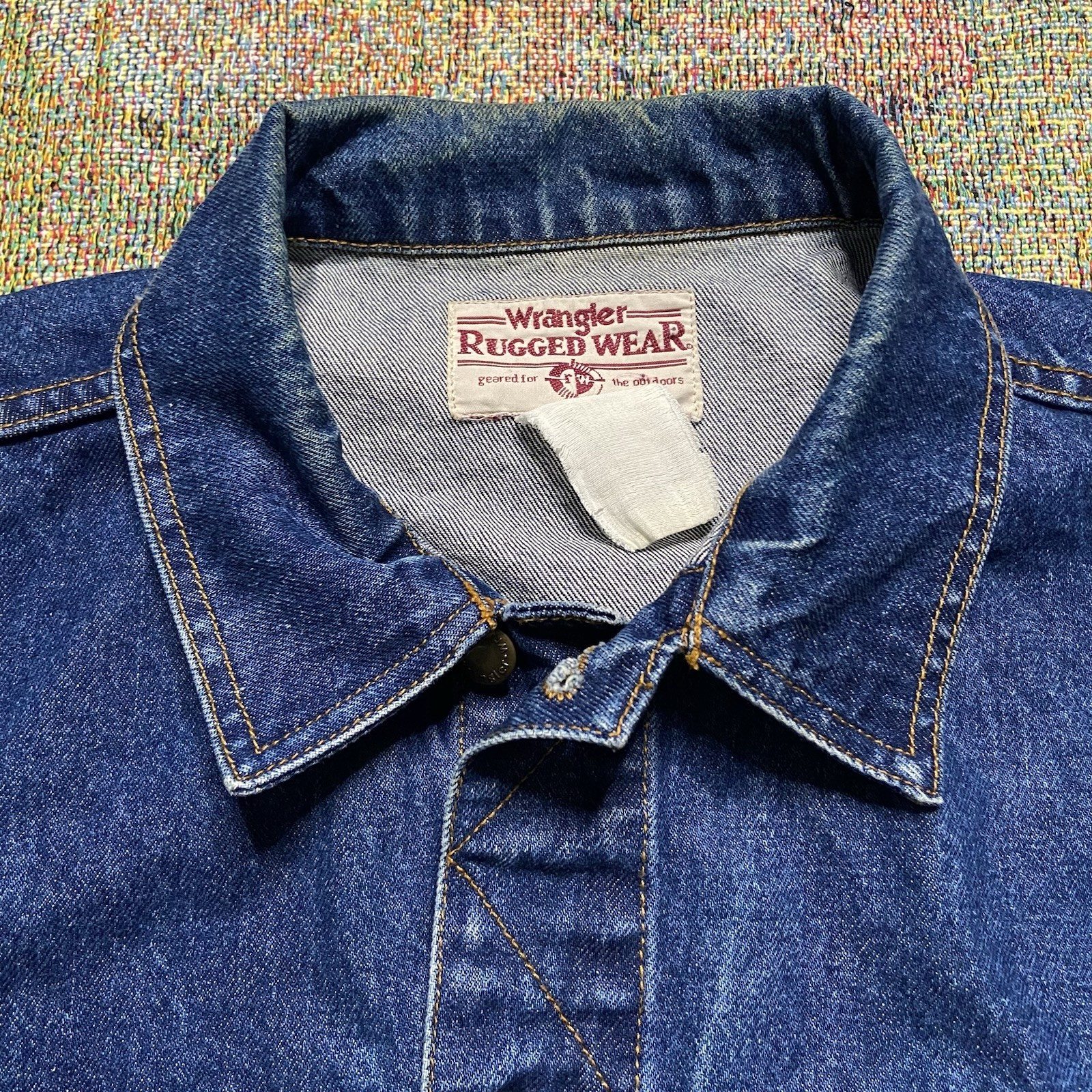 Vintage USA Wrangler Trucker Jean Jacket XL Blue Denim Long Sleeve 90s Button