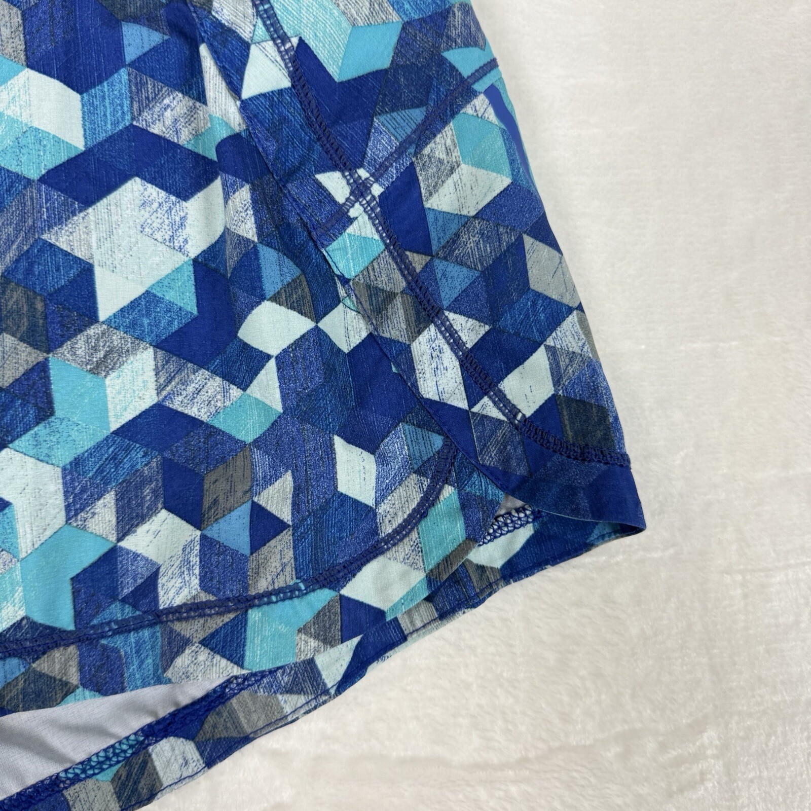 Athleta Pulse Triangular Running Shorts Blue Geom… - image 2