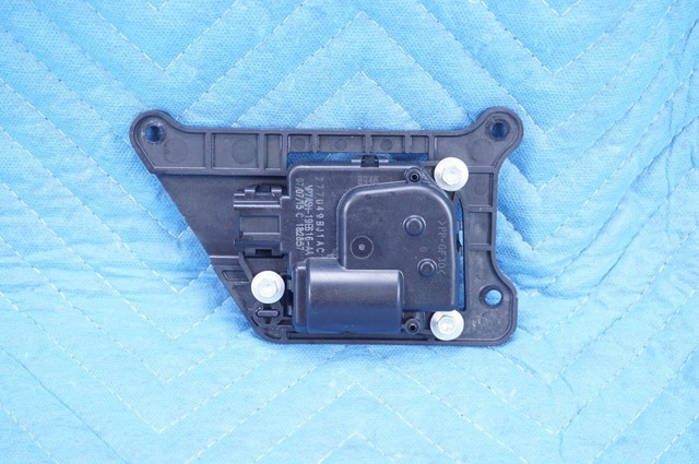Nissan 27443 zp00a
