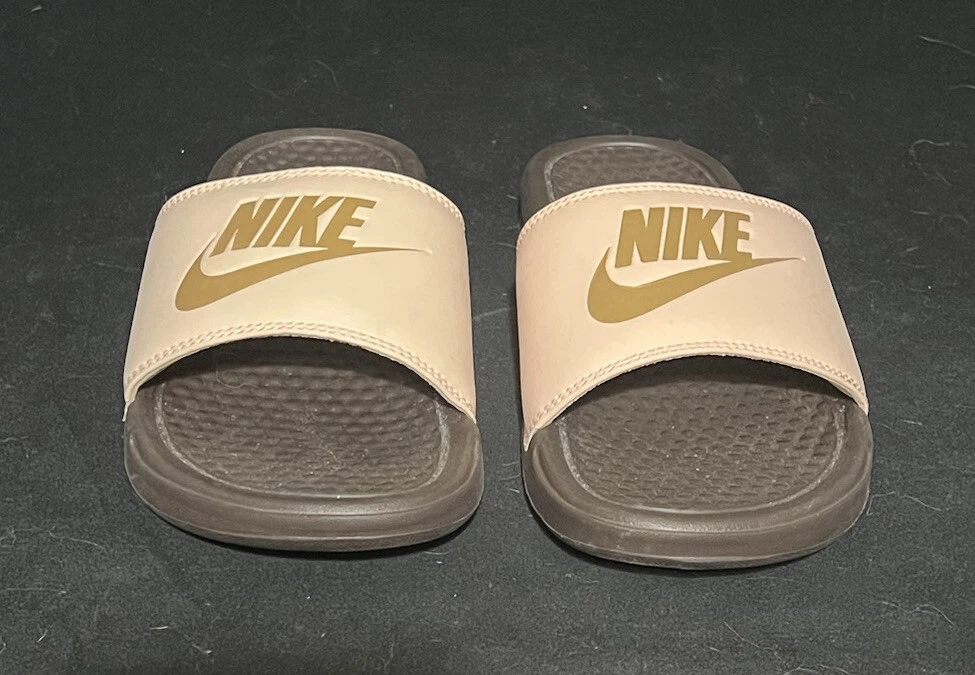 Nike Benassi slides da donna rosa oro e marrone taglia 6