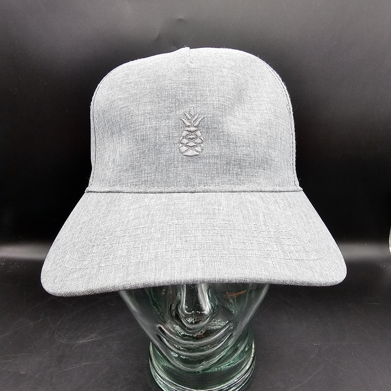 Chubbies Embroidered Pineapple Gray Hat EUC - image 1