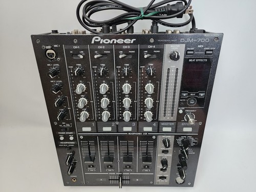 Pioneer DJM-700 Black Digital DJ Mixer 4-Channel - Picture 2 of 6