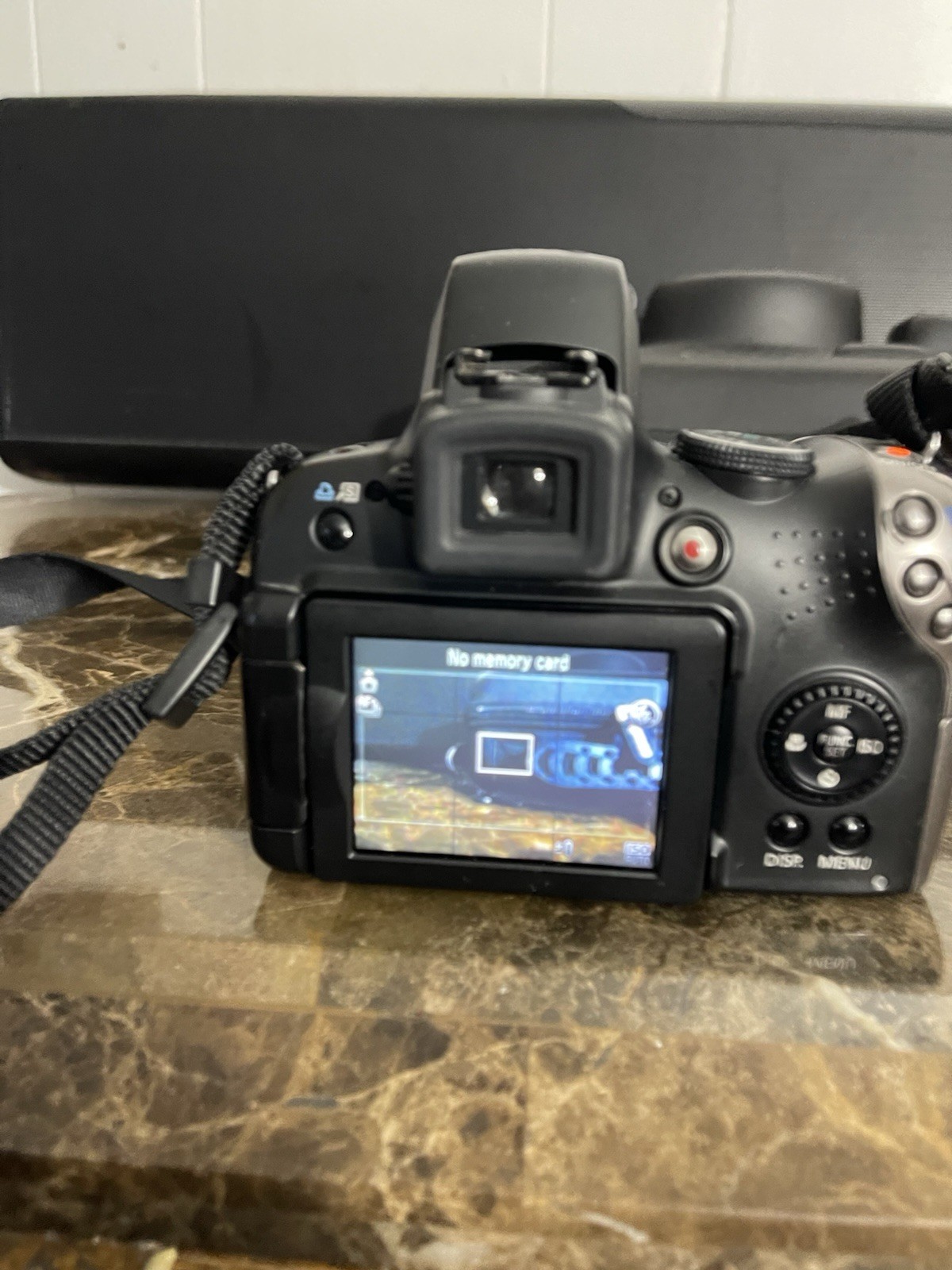 Foto 11 di 11