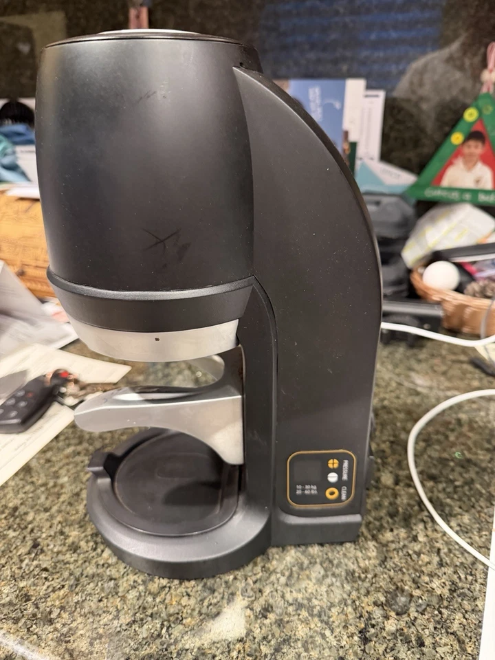 Manipulación automática Puqpress Q2 Puqpress para prensa de café PUQ Q2 Foto 2 de 4