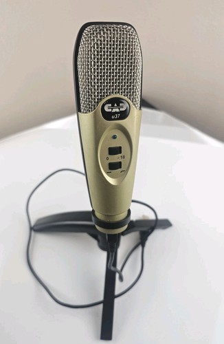 CAD Audio U37 USB Studio Recording Condenser Microphone With Stand